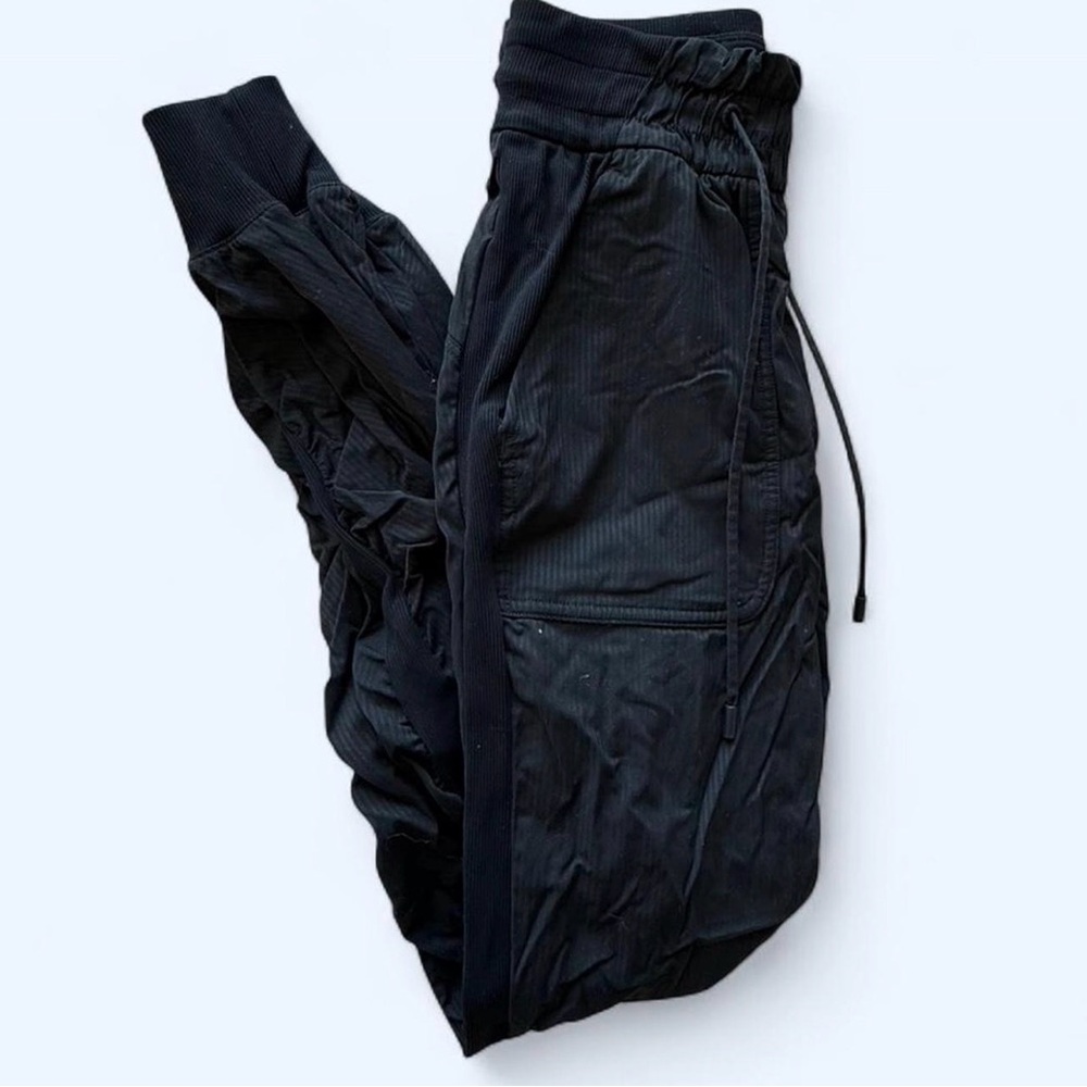 Lululemon Black Joggers XS